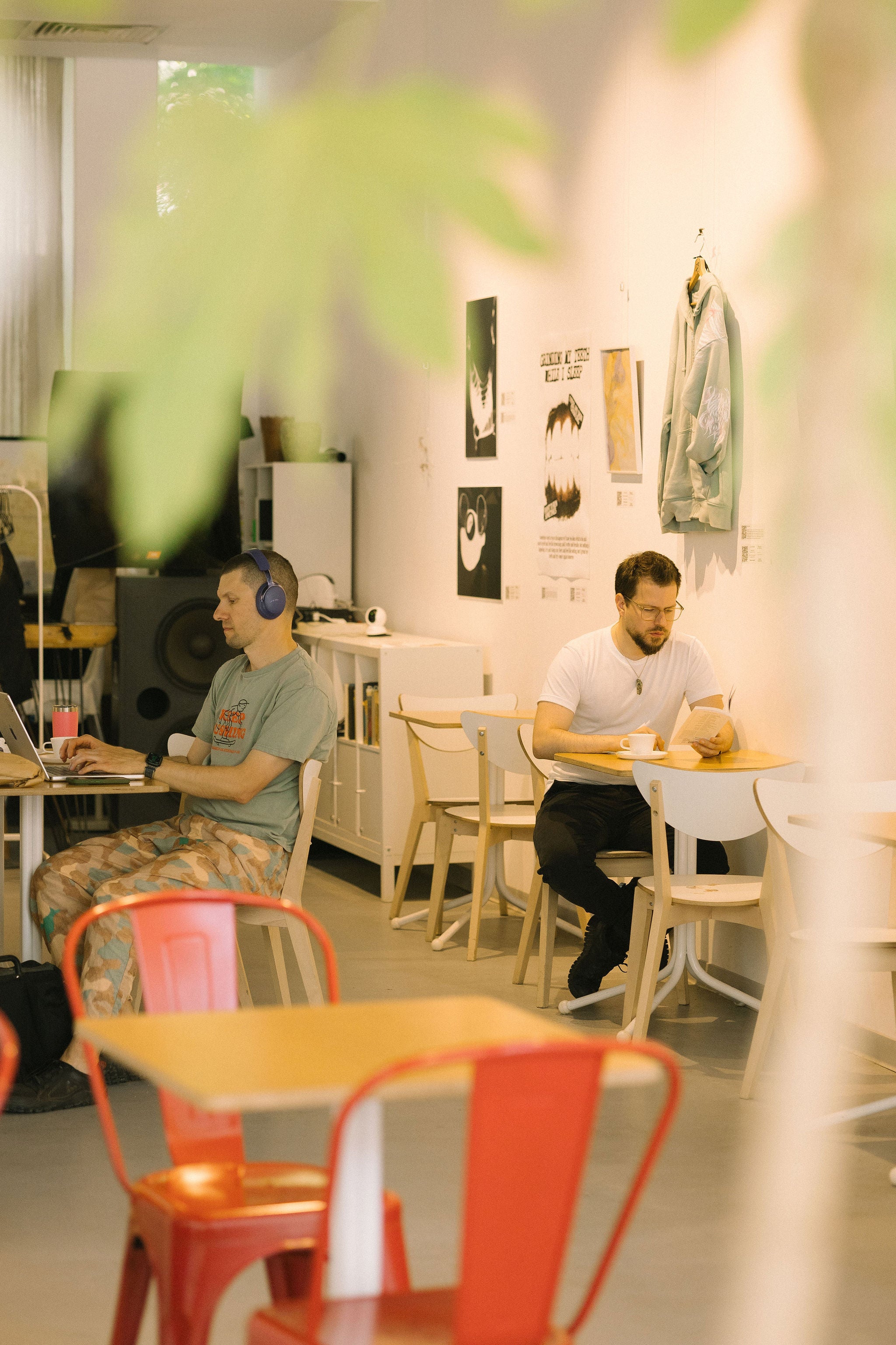 coffee shop image